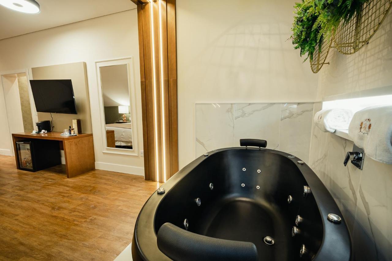 Hotel E Restaurante Giratorio Rf Vision - A Melhor Vista 360 De Gramado Eksteriør billede